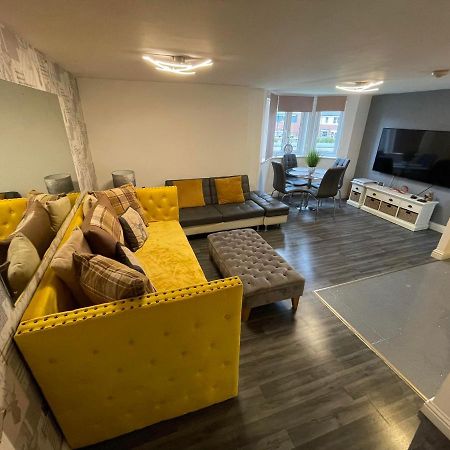 Empire Serviced Apartments Хинкли Екстериор снимка