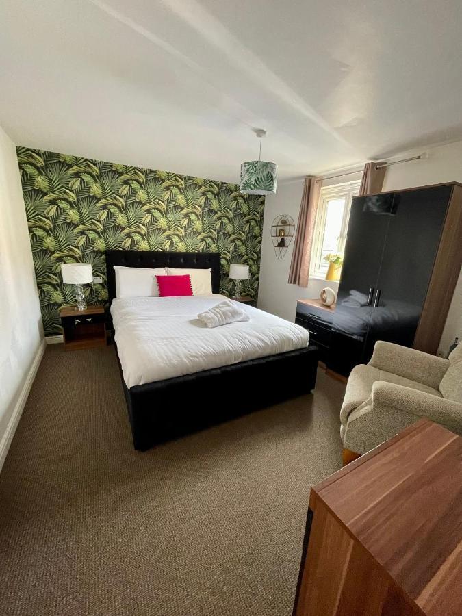 Empire Serviced Apartments Хинкли Екстериор снимка
